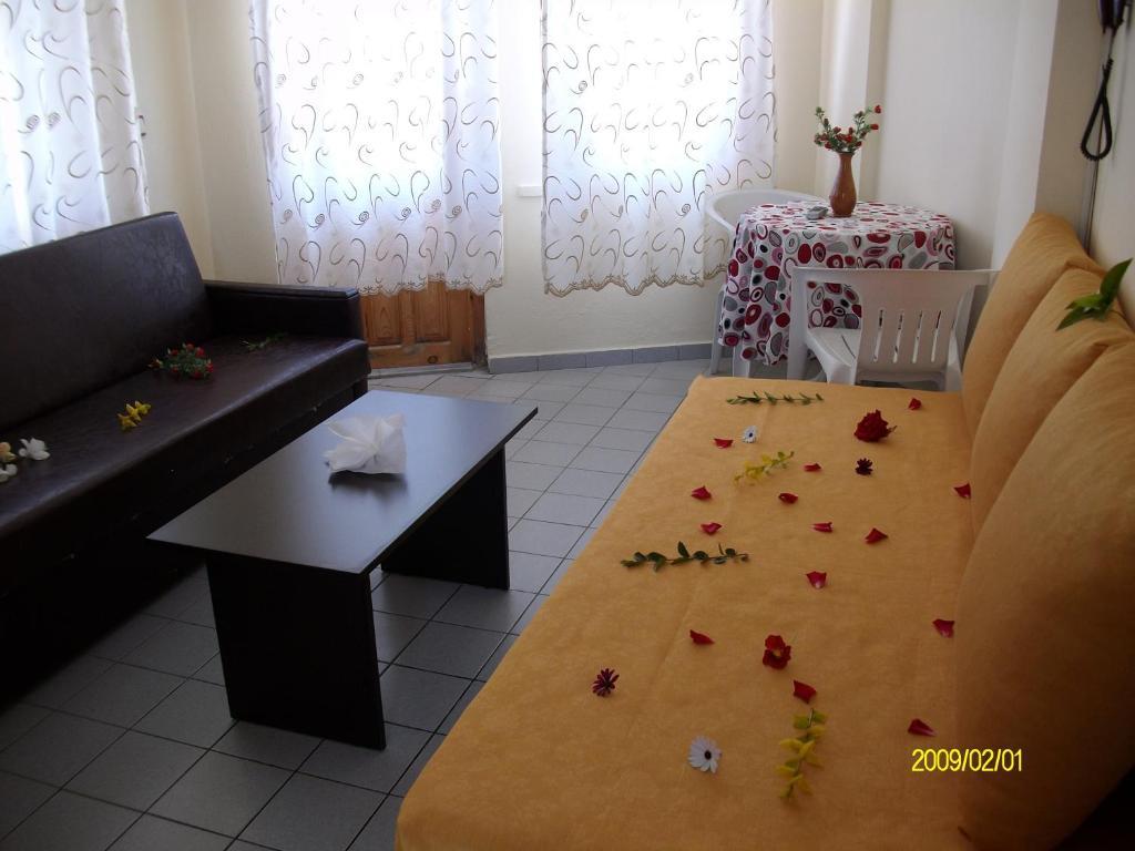 Semiz Apart Hotel Alanya Exterior photo