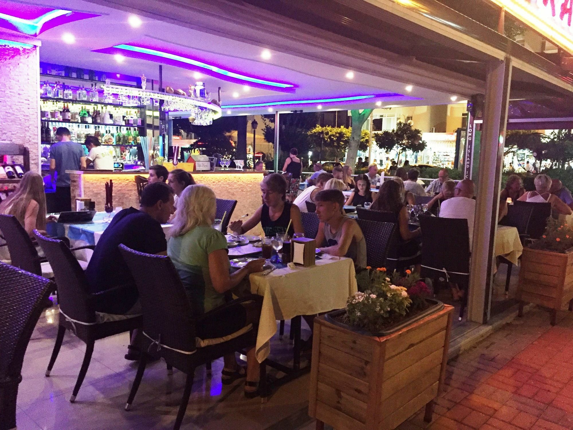 Semiz Apart Hotel Alanya Exterior photo